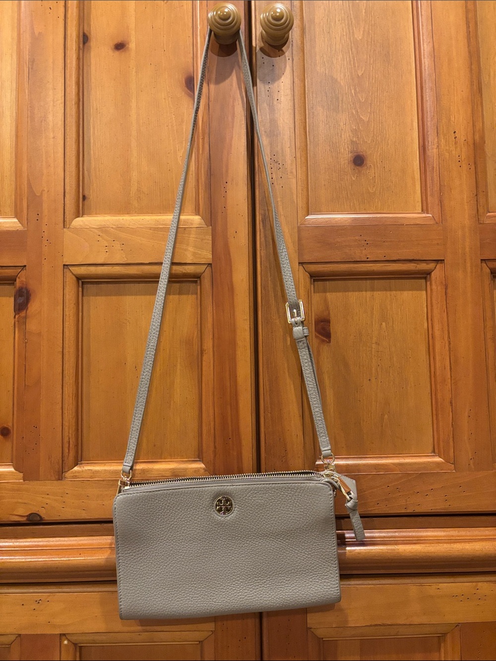 Tory Burch Pebbled Leather Crossbody in Light Gray with Gold Logo